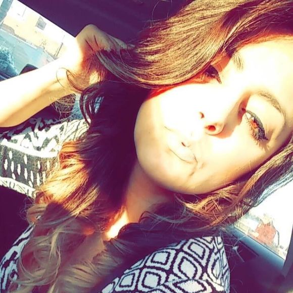 Meet your Posher, Imelda - Picture 1 of 1