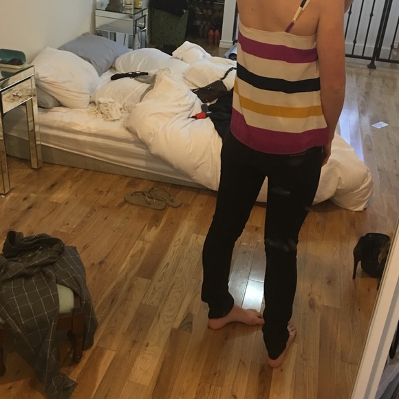 Top - Picture 2 of 2