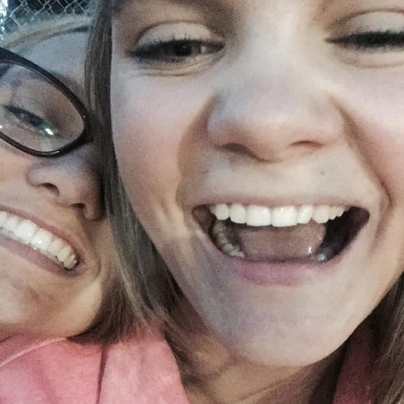 Meet your Posher, Kelli