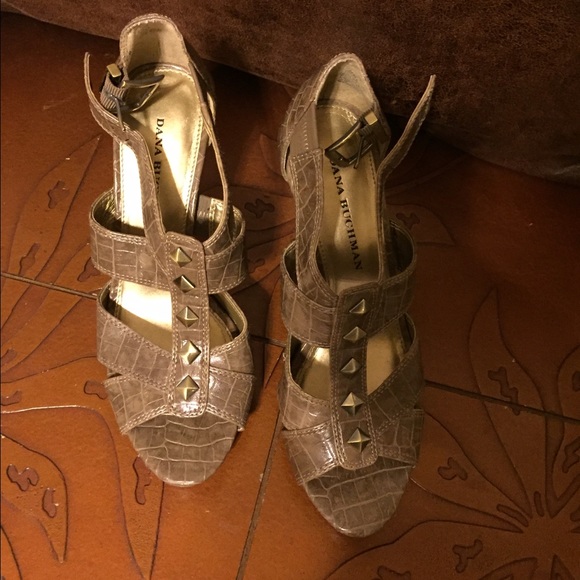 Dana Buchman shoes