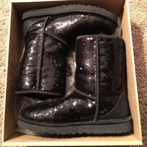 UGG classic short sparkle boots