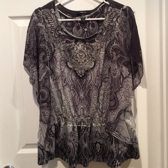 Black and white blouse