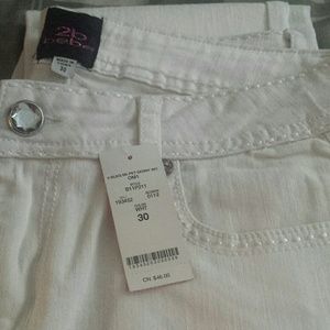 2b be be white jeans