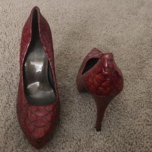 Jessica Simpson shoes