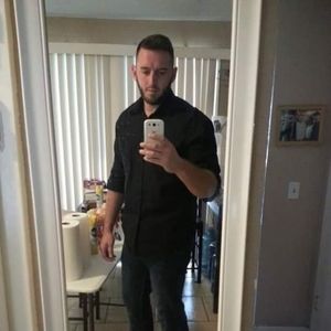 Meet your Posher, Corey