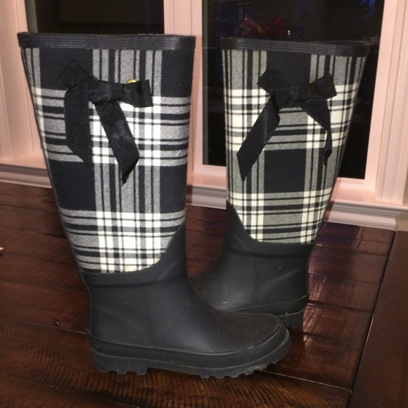 J. Crew Shoes - J Crew Wellies black plaid women's size 6