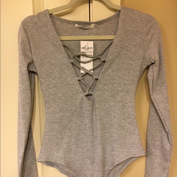 Size small, very sexy deep v ribbed bodysuit - Picture 2 of 2