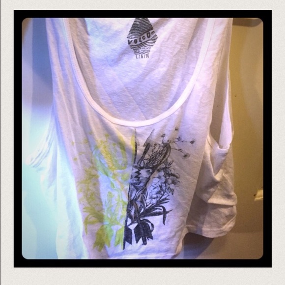 Volcom crop top - Picture 4 of 4