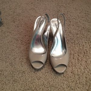 Style & Company beige pumps