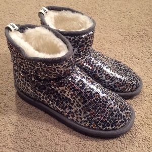 Aeropostale sequined boots