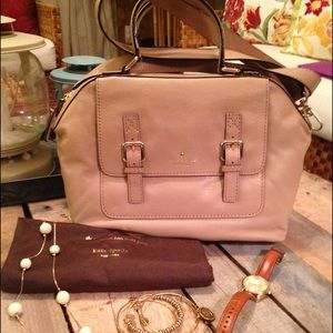 BNWT!! Kate Spade Hand Bag