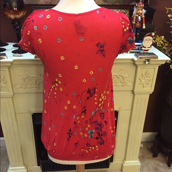 Sale-Free people shirt- 5 for $25 - Picture 3 of 5