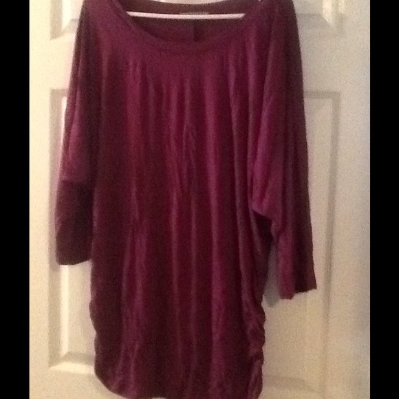 Plus sized top with side ruching