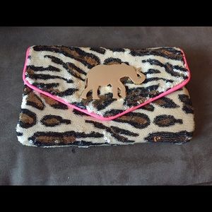 Deux lux Clutch