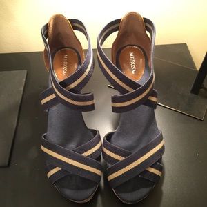 PRICE ⬇️ Strappy Navy Blue & Tan Wedges