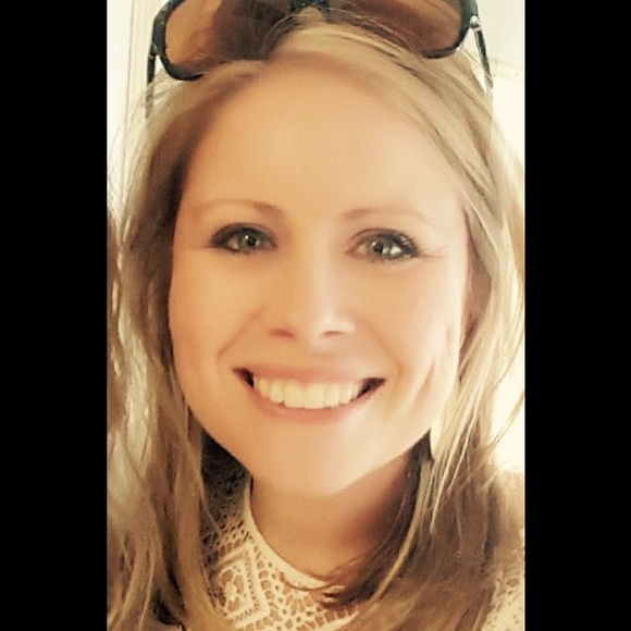 Meet your Posher, Scocia