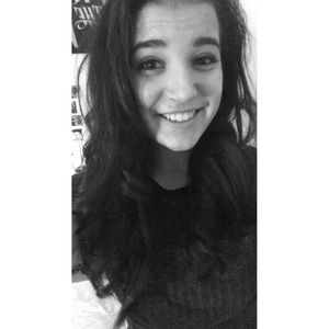 Meet your Posher, Isabella