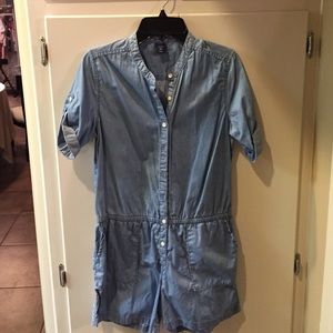 Gap kids XXL romper chambray