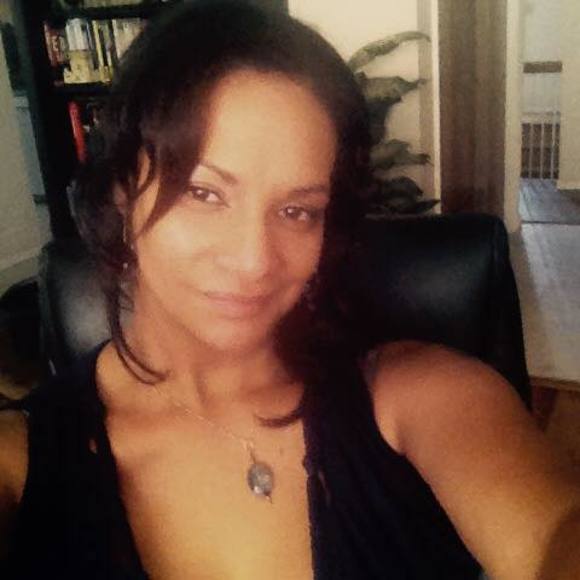 Meet your Posher, Nadia - Picture 1 of 1