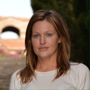 Meet your Posher, Cyndi