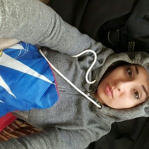 Meet your Posher, Lindsey