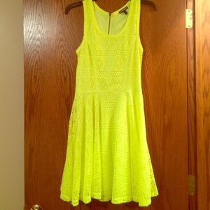 Electric yellow dress!