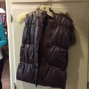 Gap kids puffy vest with furry hoodie