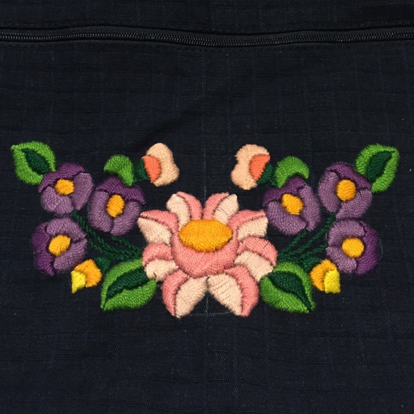 Embroidered cotton navy blue cross body bag. - Picture 2 of 3