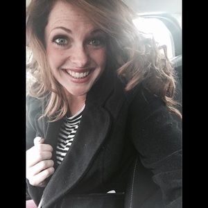 Meet your Posher, Holly