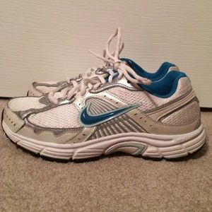Nike Running Sneakers Size 7