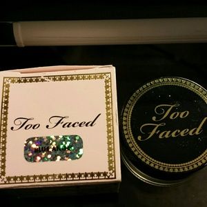 BLUE ANGEL Glamour Dust Too Faced