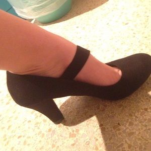 Black Heel shoes