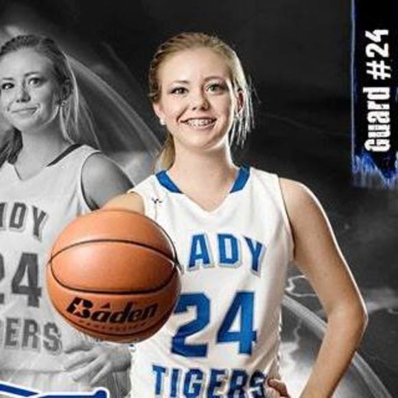 Meet your Posher, Emilypatty