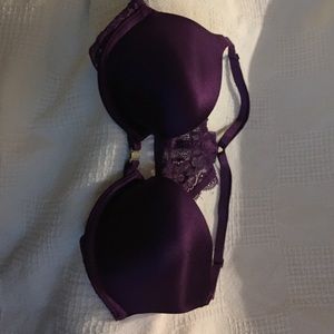 Victoria secret PINK  lack bra, front closer