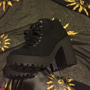 H&M/Divided Canvas platform heeled boots