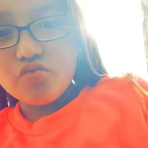 Meet your Posher, Ginew ikwe