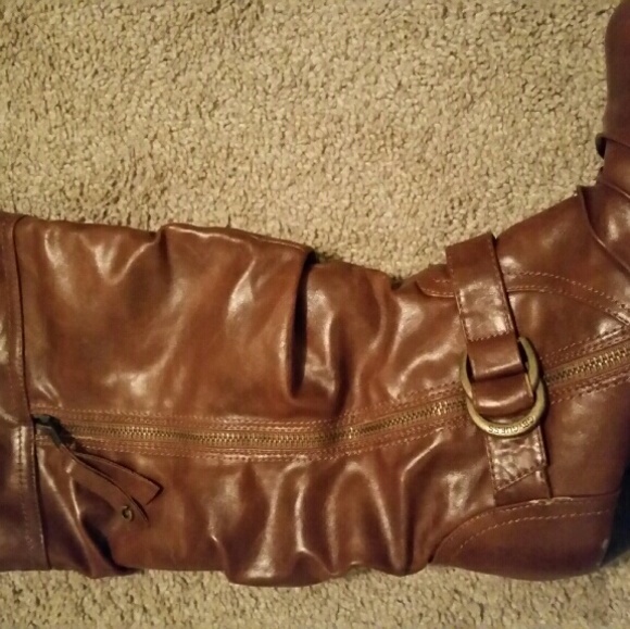 Guess boots