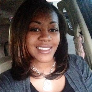 Meet your Posher, Linda