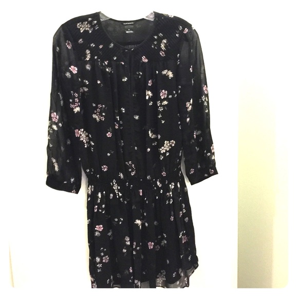Dresses & Skirts - Dress
