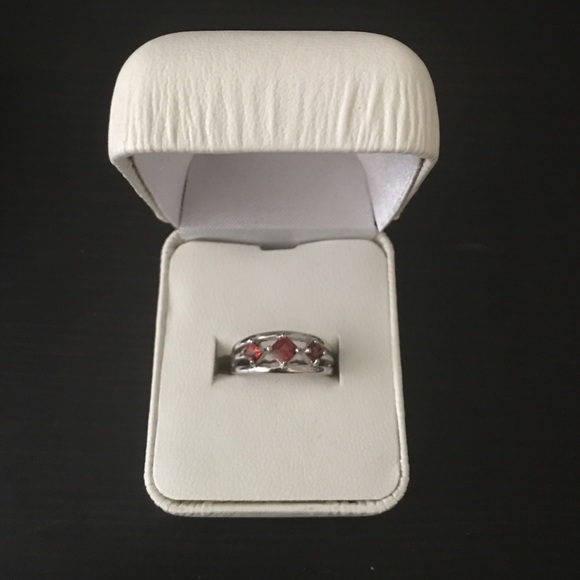 Three stone ring garnet - Picture 3 of 3