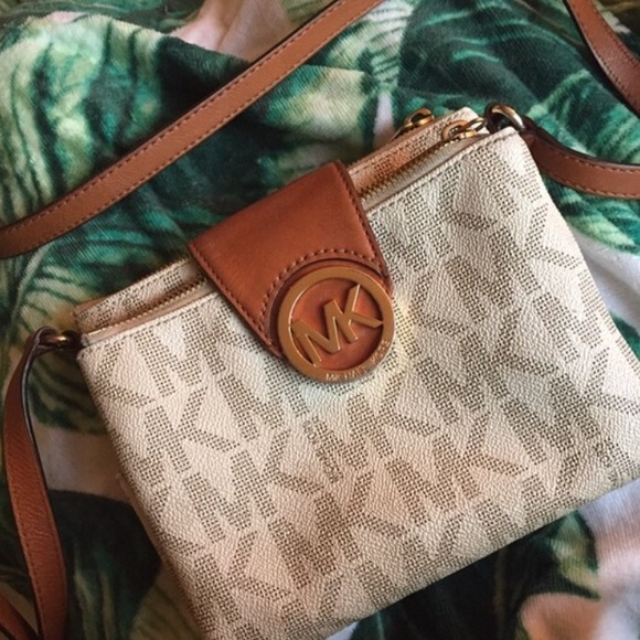 Michael Kors Crossbody Purse