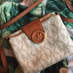 Michael Kors Crossbody Purse