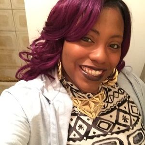 Meet your Posher, Alisha