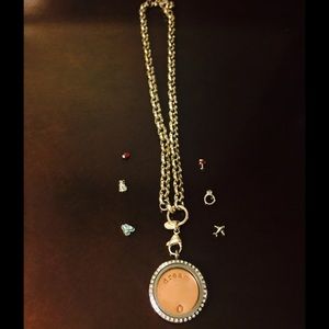 Origami Owl silver necklace
