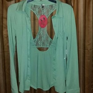 A long sleeve shirt