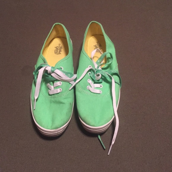 Green shoes - Picture 1 of 2