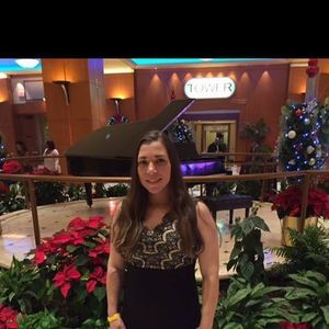 Meet your Posher, Lisa