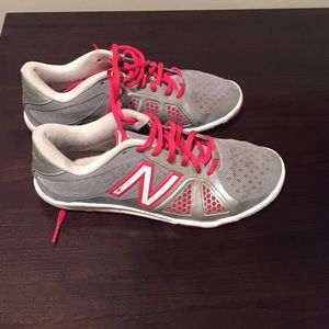 New Balance Minimus Tennis Shoes