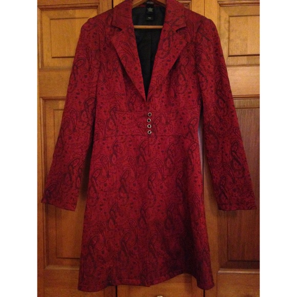 Bisou Bisou Red & Black Embroidered Jacket