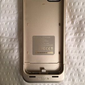 iPhone 5s Mophie charging case